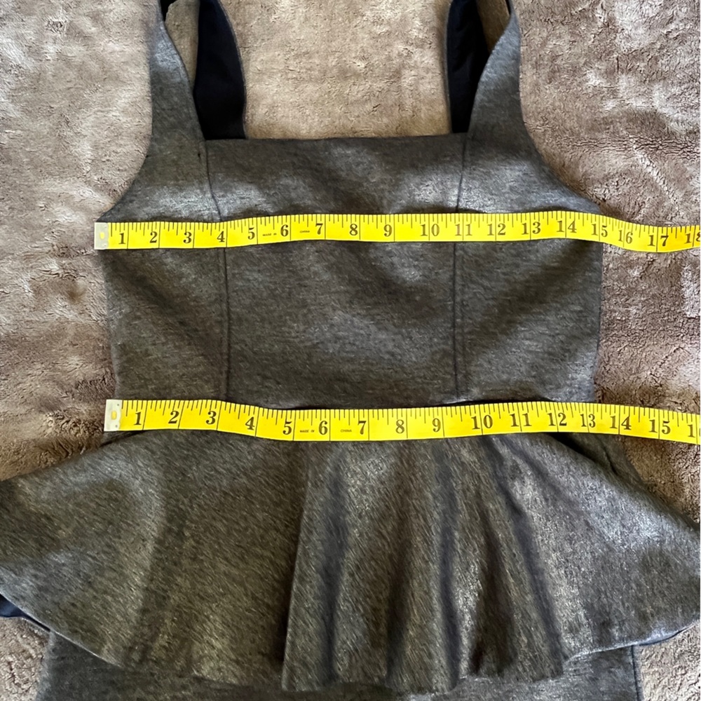 ALICE + OLIVIA “Dahlia” metallic, square neckline, peplum dress in size 6 - Picture 12 of 15